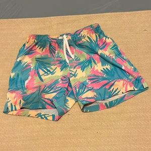 Chubbies bathing suit size medium men’s palm tree